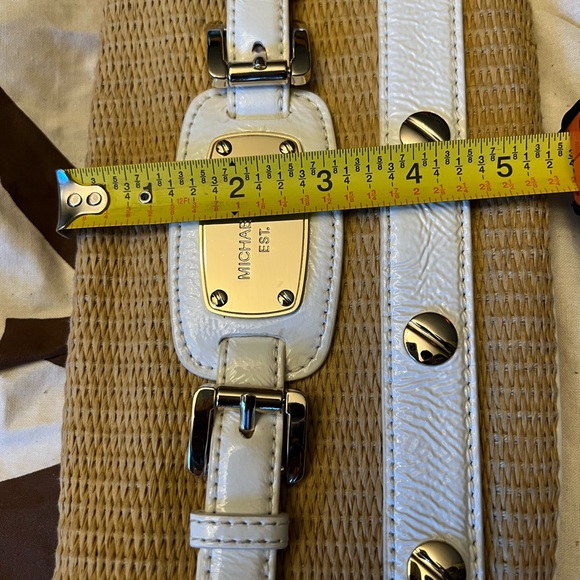 Michael Kors Clutch - Picture 9 of 9